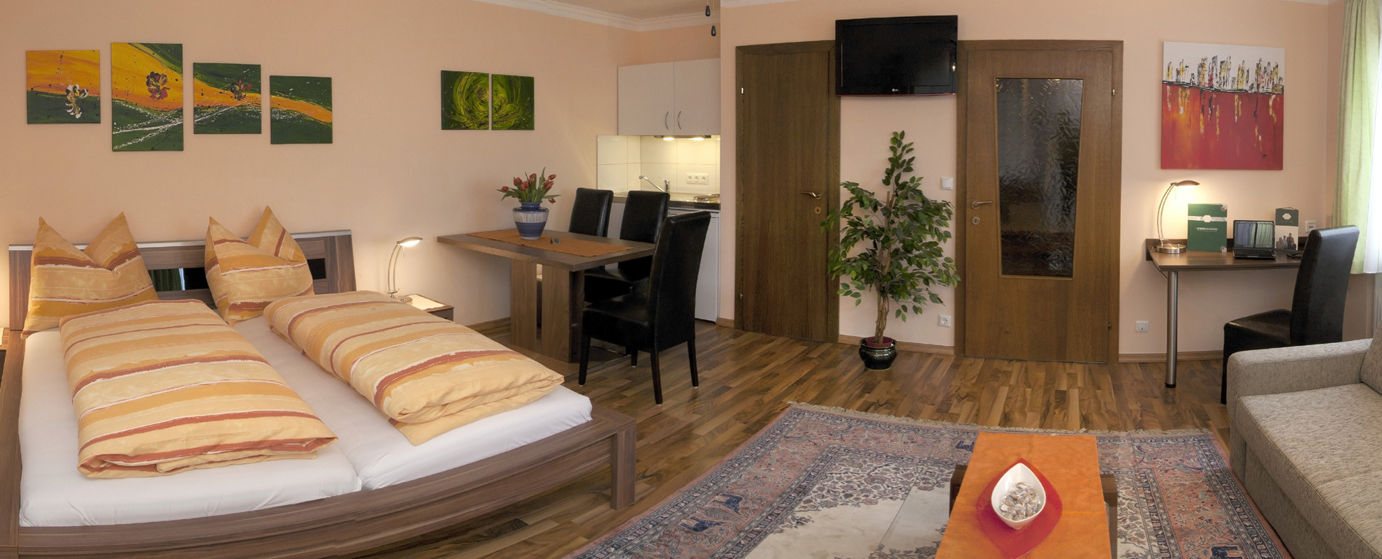 Kochnische der Suite 112 im Biergasthof Riedberg