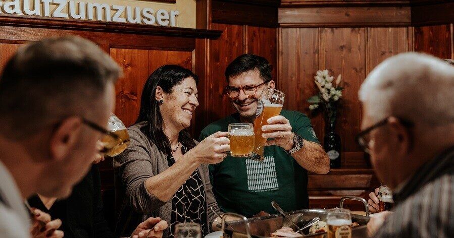 Bier und Essen im Biergasthof Riedberg – Bierkulinarik im Innviertel