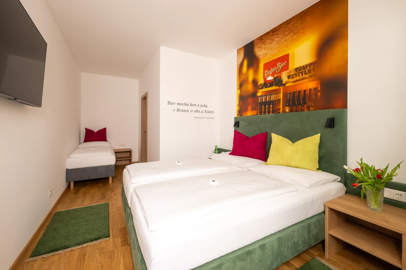 Barrierefreies GENUSS (Premiumkomfort) Dreibettzimmer im Hotel Riedberg in Ried im Innkreis